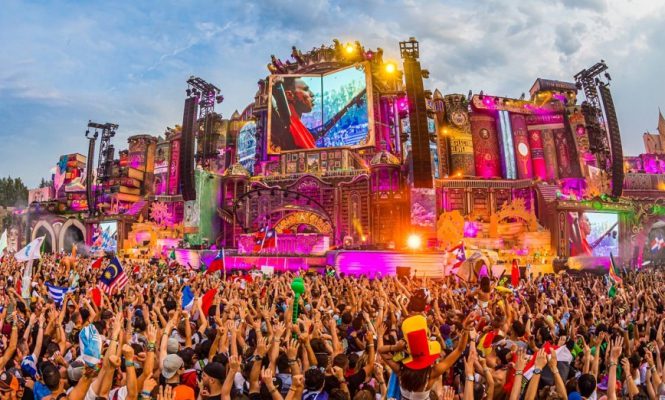 TOMORROWLAND OFFICIALLY CANCELS 2021 FESTIVAL